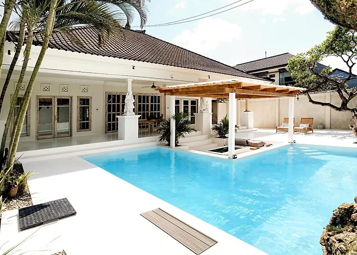 Malicott Bidadari Villa Seminyak